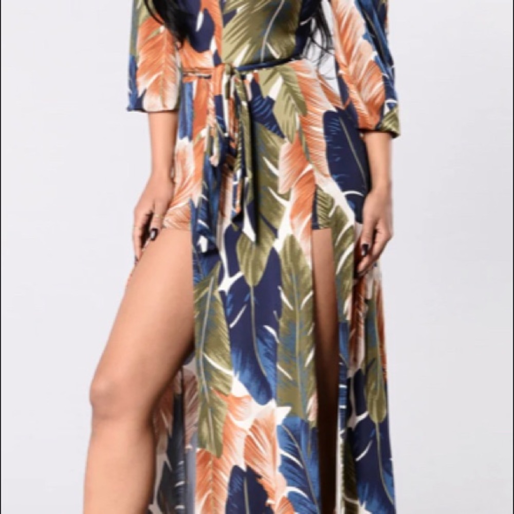 Dress - Picture 2 of 2